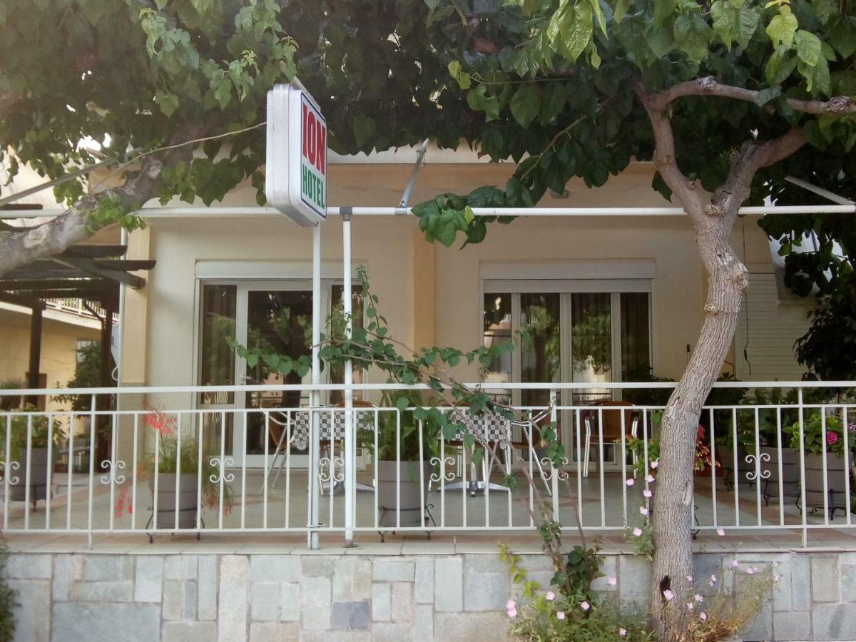 Hotel Ion Kamena Vourla Exterior photo